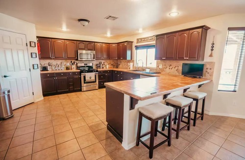 Las Cruces House | 4-Bedroom Mountain View Retreat – Perfect for Parties & Family Gatherings