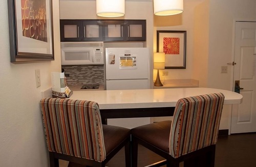 Vance Jackson Apartment | 4 Family-friendly Suites w/Full Kitchens | Outdoor Pool | Free Breakfast