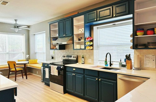 Frisco House | 4BR/4BA Quiet Central Frisco Home - Near Star Center, UNT, Toyota Sta. + Hot Tub