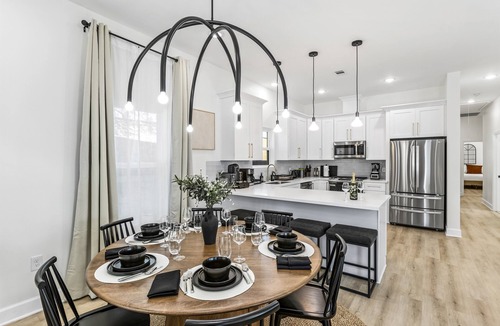 Galveston House | 4BR Sleeps 12 | Walk to Beach | Pool | Yard | Dogs | New 2023 Build