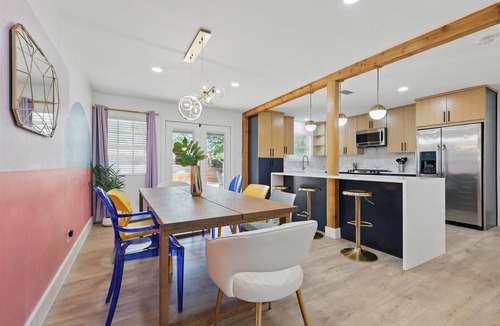 Park Central House | 5-BD/2-BA Cheerful Retreat | Pool, Patio, Firepit