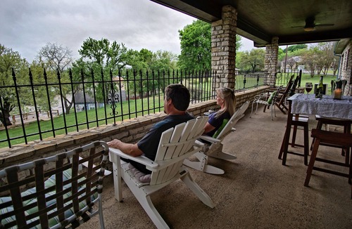 Glen Rose House | 5 Bedrooms, 5.5 Baths, covered porches, hot tub, game room, walk to the square.