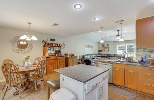 Lewisville House | 5 Mi to Lewisville Lake: Couple's Retreat w/Yard