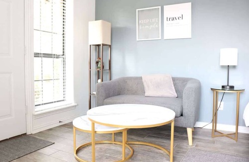 Ryan Place House | 5 Min away from TCU/Downtown/Stockyards/Dickies Arena