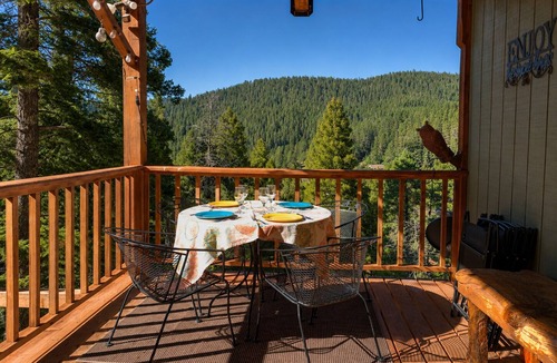 Cloudcroft Ski Chalet | 5BR Chalet: Panoramic Views & Game Room