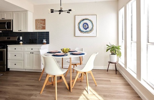 Barrington Oaks House | 7 Min to Apple | Ensuite 2BR + Garage