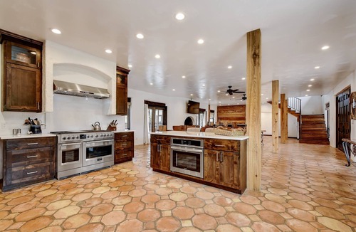 Wimberley House | 8 BR Private Ranch w/views, river access, pool, hot tub, pickle ball and more!