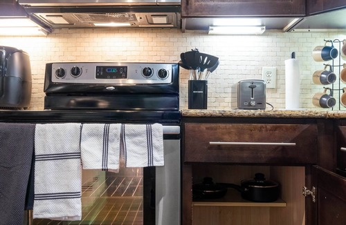 Texas Medical Center Apartment | A Touch of Class | MD Anderson/NRG