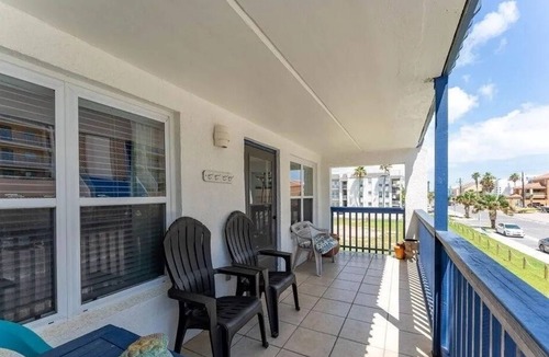South Padre Island Condo | Across the Street from the Beach By Rent On Padre