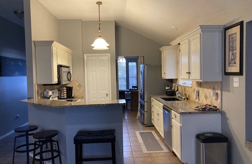 South Side House | Adorable Home Away From Home in the City by the Bay