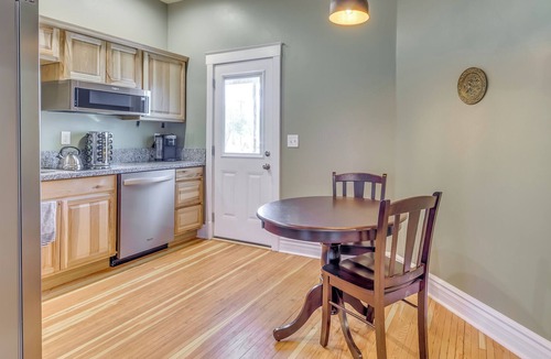 Alamogordo Apartment | Alamogordo Studio w/ Porch & Mountain Views!