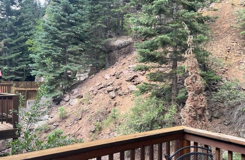 Ouray House | AlaskaRado 2-Bedroom Townhome in Beautiful Ouray