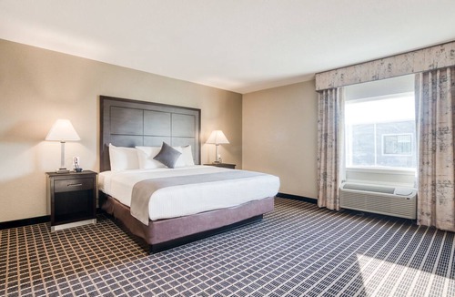Park Central Hotel | Alexis Hotel & Banquets Dallas Park Central Galleria