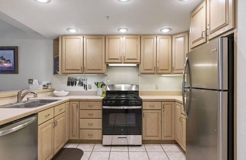 Purgatory Condo | Alpine Retreat | 10 mins to Purg | Pool | Hot Tub