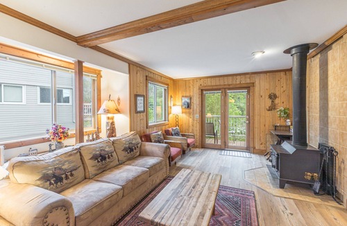 Ouray House | Amazing Riverfront Views | Near Ouray Hot Springs Pool | Private Balcony