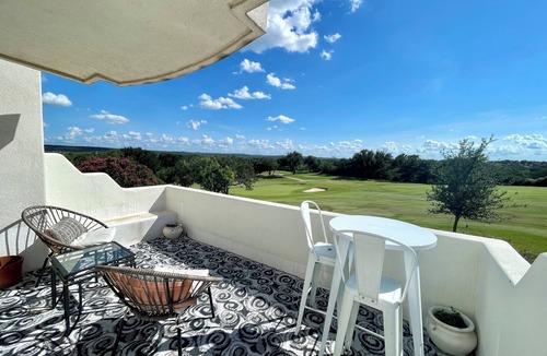 Horseshoe Bay West Villa | Architect's 'Castle': Golf Villa w/Views