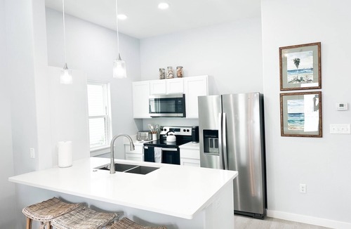 Corpus Christi House | Awesome Family Getaway! READ OUR REVIEWS Beautiful 2/2 bth T/H, 1blk to Beach