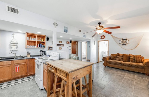 Leeward Sands House | Awesome home right next to the city pool with plenty of boat parking.