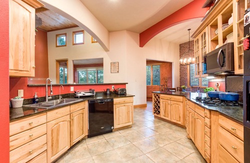 Ruidoso House | Axel's Place- Luxury vacation rental- Your home away from home