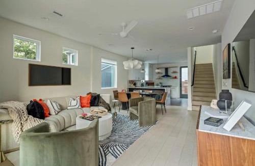 Swede Hill House | Bach & Bubbly House - 5BR, Pool, Gym & Glam Room - Villa
