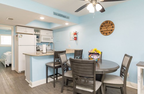 Corpus Christi Condo | Beachside Condo | Heated Pool, Hot Tub & Dune Views