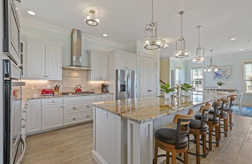 Galveston House | Beachside Luxury Elevator 2 King Suites Kid Friendly Private Beach