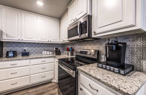 Ruidoso Apartment | Bears Gone Fishing- Hot Tub Cabin in the Pines
