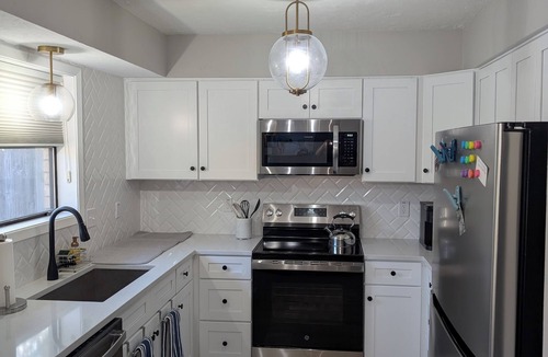 Westwood Estates House | Beautiful 3/2 Home, quiet location, close proximity to Texas A&M University