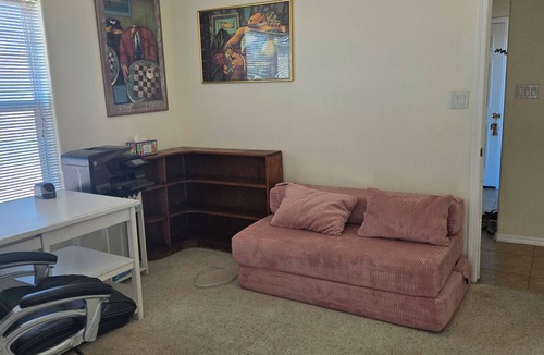 Albuquerque House | Beautiful 3-bed house in Los Ranchos. Balloon fiesta park is just minutes away.
