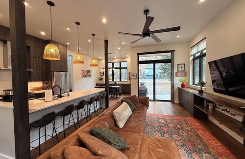 Ouray House | Beautiful 4-bedroom home in scenic Ouray, ideal for families and groups