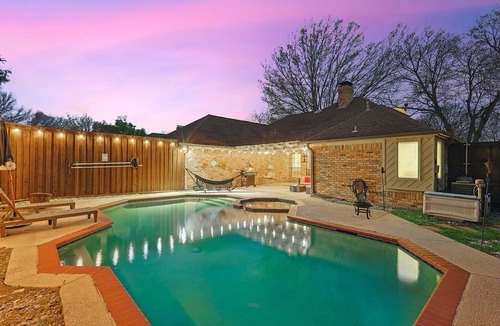 DeSoto House | Beautiful 5BR/2BA DeSoto Home w/Private Pool — Family Ready