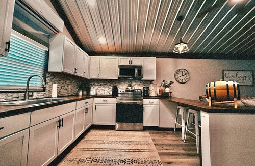 Navasota Cabin | Beautiful cozy cabin on 5 secluded acres in Navasota, TX.