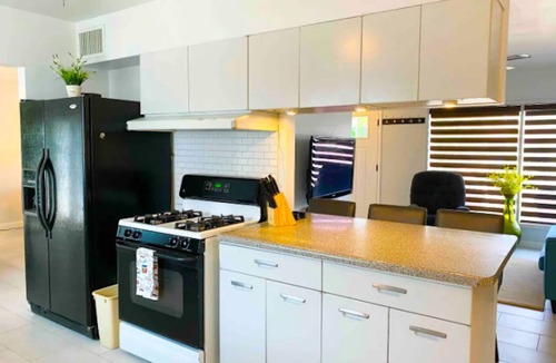 El Paso House | Beautiful New Family Home in West Side Of Town