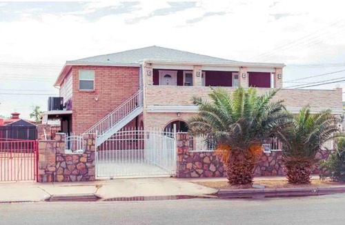 Biggs Field House | Beautiful Paris in El Paso Home❤️ 3BR Near Ft Bliss