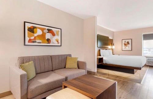 Brownwood Hotel | Best Western Plus Riata