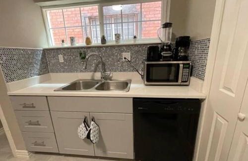 Downtown El Paso Apartment | Big Family, Close to All, duplex A and B Downtown UTEP Hospitals