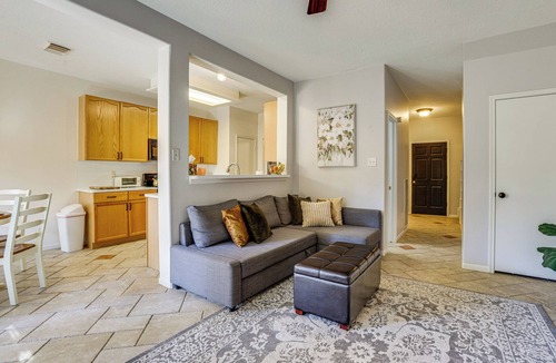 Panther Creek House | Bike & Explore: Family Home in The Woodlands!