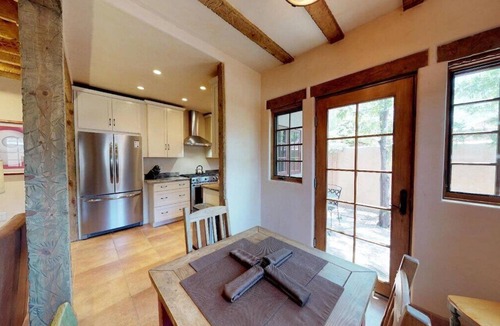Downtown Santa Fe Hotel | Black Mesa Casita: Just a 5 minute walk to the Plaza!