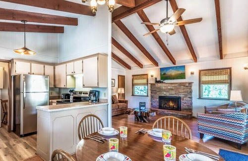 Ruidoso Cabin | Bluebird View | Sierra Blanca Views + Hot Tub Retreat