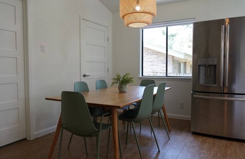 Wetmore House | Boho Bucknell - 10 Minutes from Six Flags and The Rim