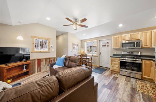 Ouray Apartment | BRAND NEW "Bridge to Heaven" 2 Kings/2Bath
