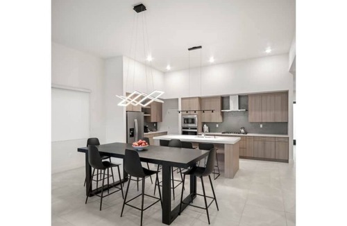 El Paso House | Brand New Home! - The Sun City Escape