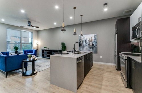 Cityplace Apartment | Breathtaking high-rise on McKinney Ave