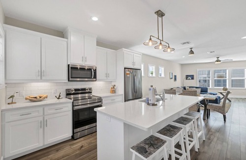 Bella Vista House | Breathtaking Views & Coastal Comfort: Your Perfect Home at Casa Pura Vida