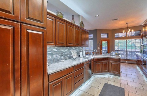 Alban Hills House | Bright Family Home in Safe, Quiet Neighborhood