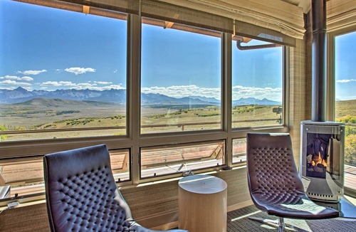 Ridgway House | Bright & Modern Escape w/ San Juan Mtn Views!