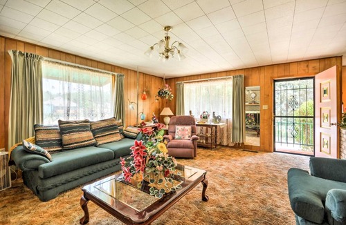 Springer House | Bright Springer House w/Hammock & Orchard Views!