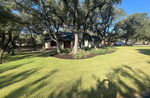 Round Rock House | Brushy Creek Retreat. Private Pool Estate in Round Rock