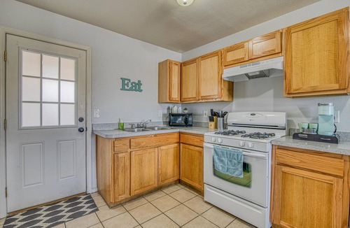 Fort Bliss Apartment | ✨ BY FORT BLISS: 2 KING BEDS, FAST WIFI, FULL BATH, LAUNDRY