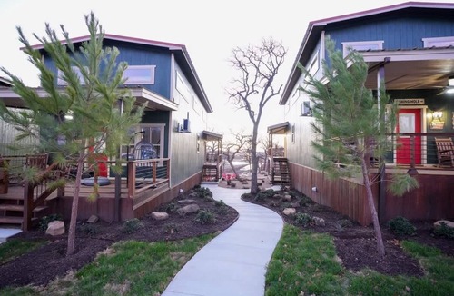 Bridgeport Cabin | Cabin 1 - New Modern Lux Cabin, Hot Tub, FirePit, Games